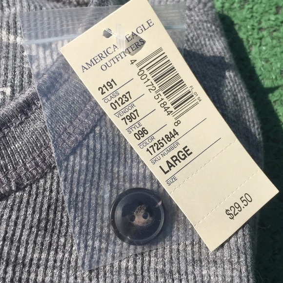 American Eagle AEO Henley Long Sleeve Shirt 👕 - Picture 5 of 6